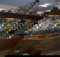 303 Bar and Diggers Bistro - Internet Find