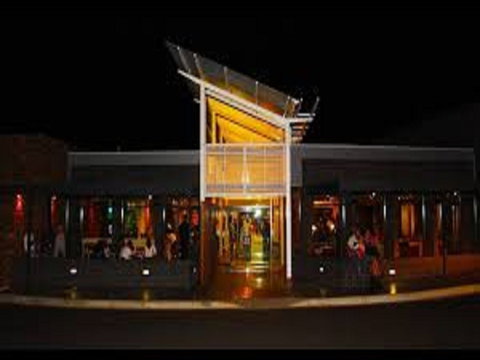 Westside Hotel - Petrol Stations 1