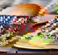 Sir William Wallace Hotel - Renee