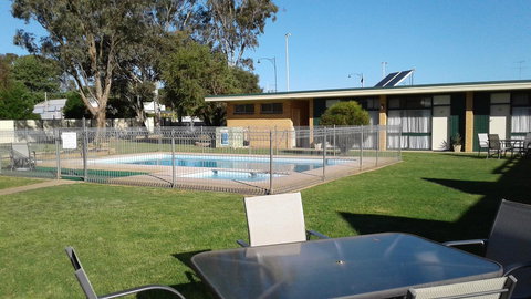 Junee Motor Inn - Qld Realsetate 11