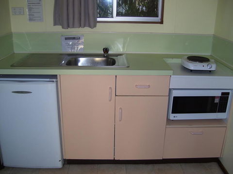 Glenwood Tourist Park & Motel - Internet Find 16