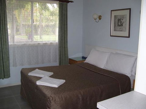 Glenwood Tourist Park & Motel - Internet Find 13