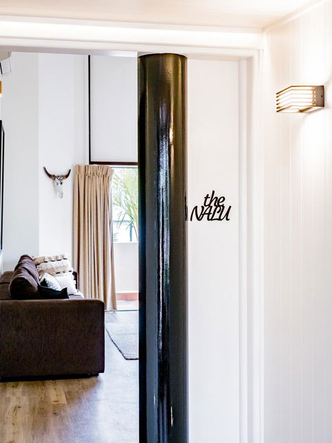 Waves Byron Bay - Renee 15