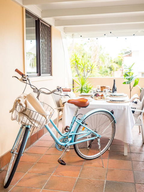 Waves Byron Bay - Renee 14