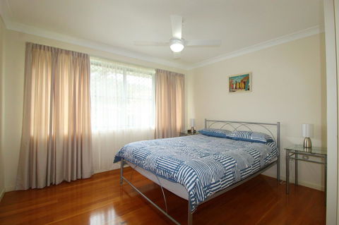 Anglesea, 17 Hodgson Street - Renee 7