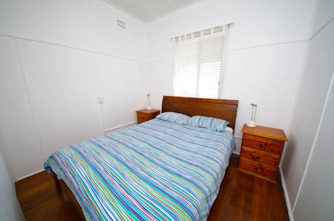 Apollo 1, 9 Hodgson Street - Renee 2