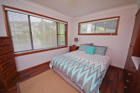 Breakaway, 11 Scott Street - Renee 6