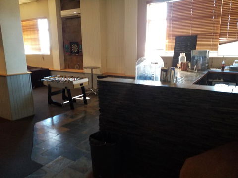 Rest Easy Motel - Swimm 5