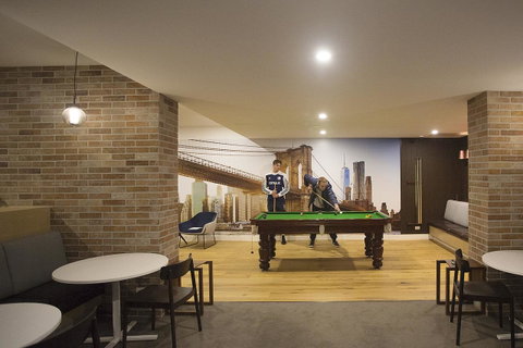 Greenwich Apartment - Internet Find 12