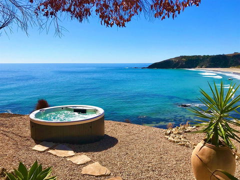 Life-time Private Retreats - Internet Find 28