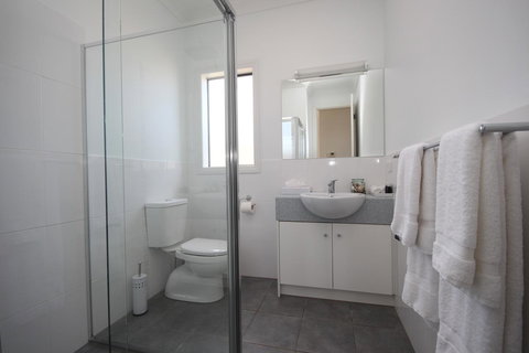 Wallaroo Marina Apartments - Renee 29