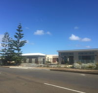 Villas on the Bay Kingscote - Internet Find