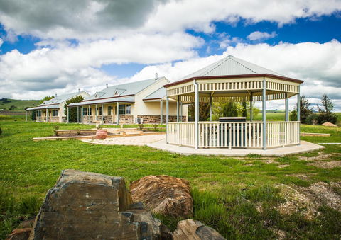 Barossa Vineyard Cottages - Renee 30