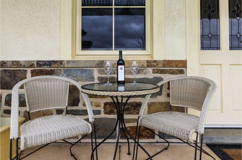 Barossa Vineyard Cottages - Renee 22