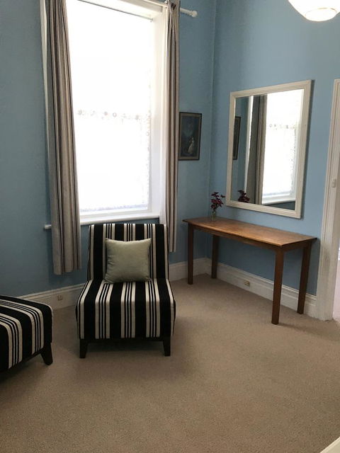 Kit Kat Cottage - Heritage Accommodation Burra - Internet Find 32