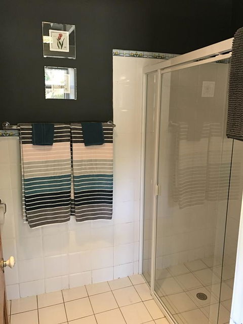 Kit Kat Cottage - Heritage Accommodation Burra - Internet Find 25