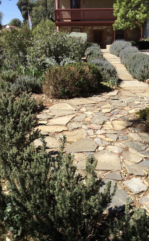 Kit Kat Cottage - Heritage Accommodation Burra - Internet Find 26