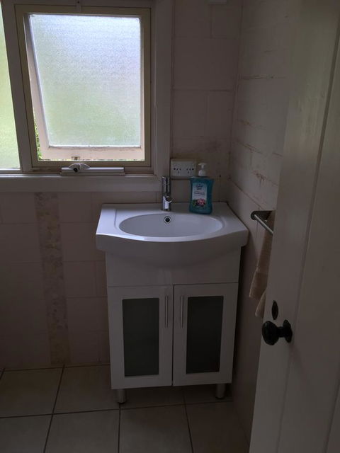 Blyth Cottage Burra - Internet Find 13