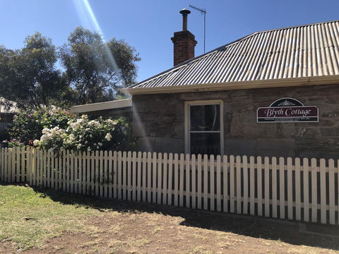Blyth Cottage Burra - Internet Find 2