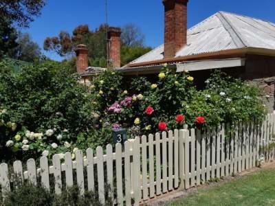 Blyth Cottage Burra - Internet Find 1