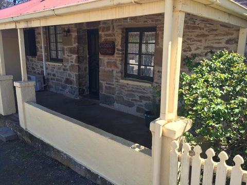 Lavender Cottage B&B - Internet Find 4