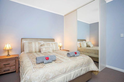 Hahndorf House B&B - Petrol Stations 30