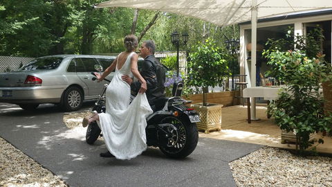 Hahndorf House B&B - Petrol Stations 43