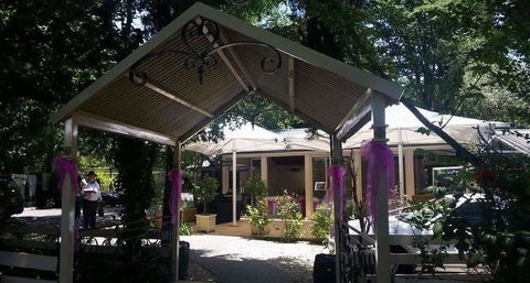 Hahndorf House B&B - Petrol Stations 38