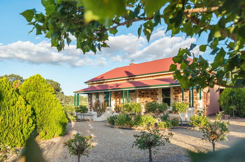 Barossa Shiraz Estate - Petrol Stations 0
