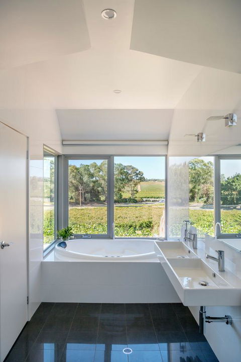 Barossa Shiraz Estate - Petrol Stations 21