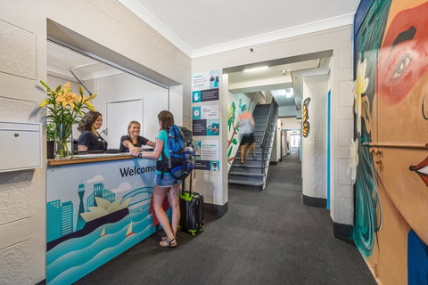 Ady's Place Backpackers, Sydney - Internet Find 4