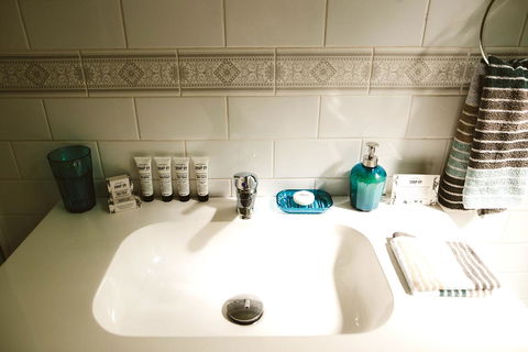 Morpeth Cottage - Renee 30