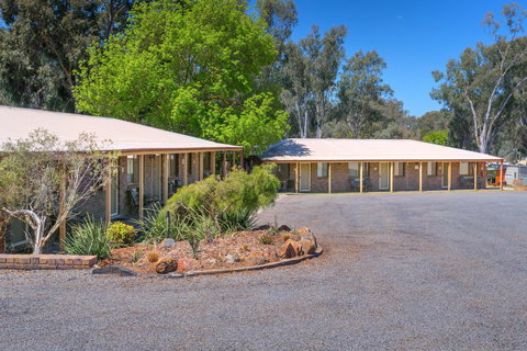 Corowa Bindaree Holiday Park - Internet Find 9