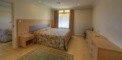 Cooma Motor Lodge Motel - Internet Find 26