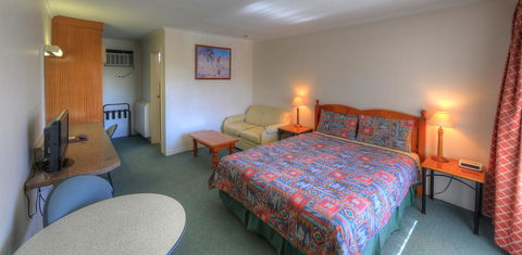 Cooma Motor Lodge Motel - Internet Find 2