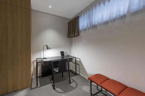 SKYE Suites Sydney - Petrol Stations 19