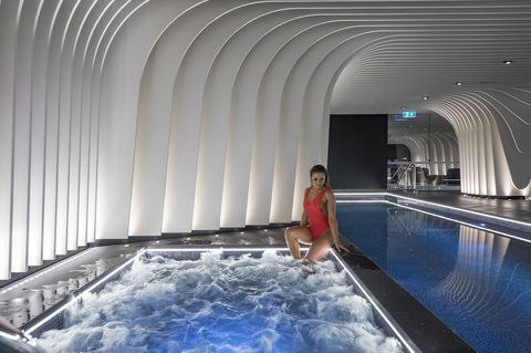 SKYE Suites Sydney - Petrol Stations 32