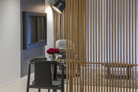 SKYE Suites Sydney - Petrol Stations 28