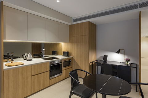 SKYE Suites Sydney - Petrol Stations 20