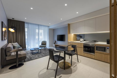 SKYE Suites Sydney - Petrol Stations 22
