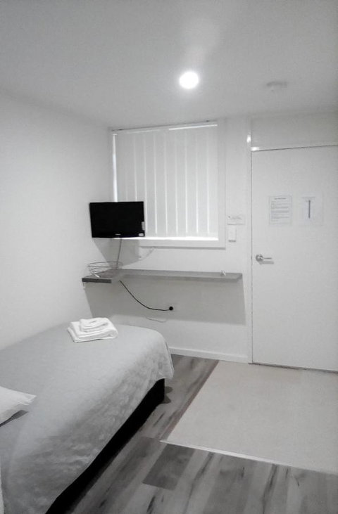 Appin Village Motel - Swimm 17