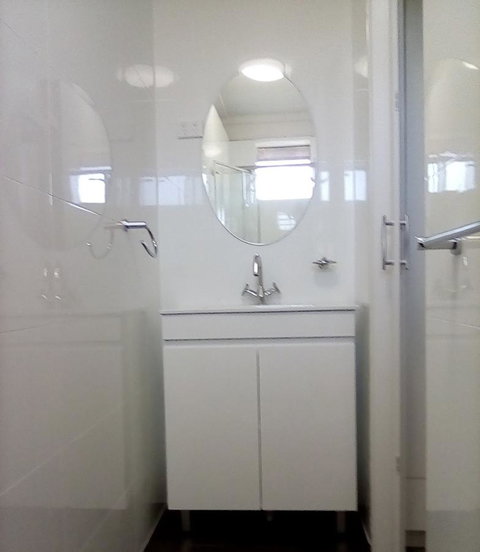 Appin Village Motel - Swimm 5