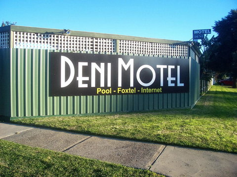 Deniliquin Motel - Renee 21