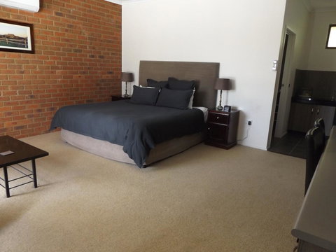 Federation Motor Inn - Corowa - Internet Find 24