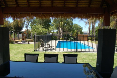 Federation Motor Inn - Corowa - Internet Find 1