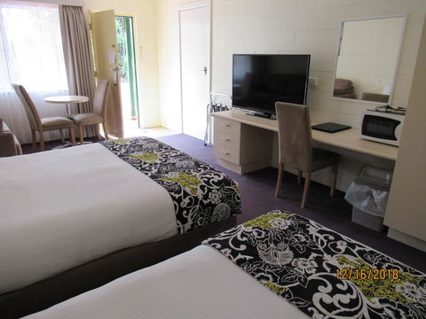 Moruya Motel - Renee 11