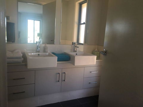 Sydney Amazing Holiday Home Bridal BnB - Renee 10