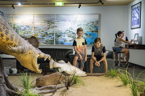 Mercure Kakadu Crocodile - Petrol Stations 21