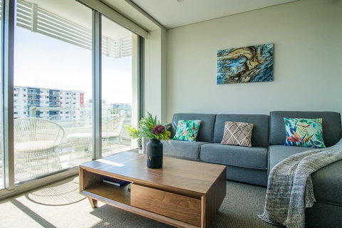 ZEN BY THE WATER - Esplanade Darwin Retreat - Renee 4