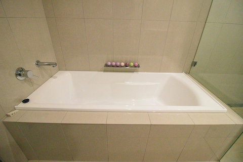 ZEN BY THE WATER - Esplanade Darwin Retreat - Renee 20